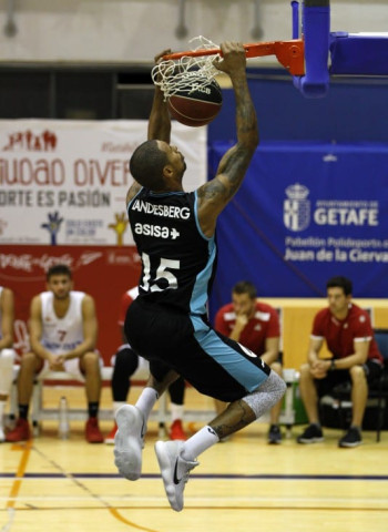 Contundente Movistar Estudiantes en el quinto test (106-76)