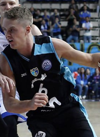 Sufrida victoria del Movistar Estudiantes ante el correoso Rosa Radom (78-68)