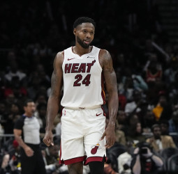 Los Heat se liberan de salario enviando a Highsmith a Brooklyn