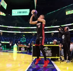 Tyler Herro, campeón del concurso de triples All-Star