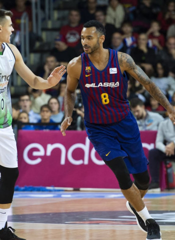 El Olímpico se pone de gala para el derbi contra el Barça Lassa