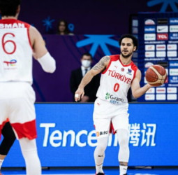 Shane Larkin se pierde lo que resta de EuroBasket y no podrá comenzar la EuroLeague