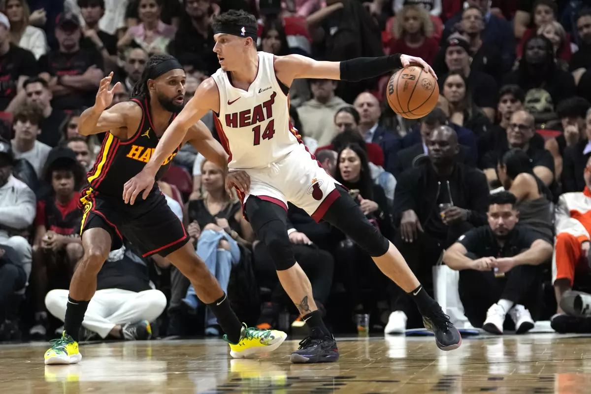 Entre Herro y Robinson anda el juego de los Miami Heat