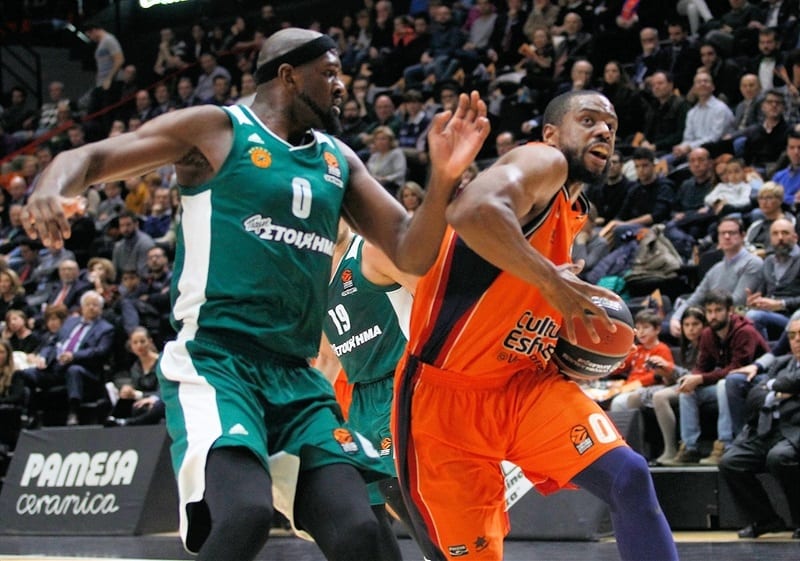 Valencia rompe la mala racha en EuroLeague ante el Panathinaikos (67-63)