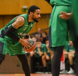 Victoria sin billete copero para el UCAM y delicadísima situación del Joventut (62-71)