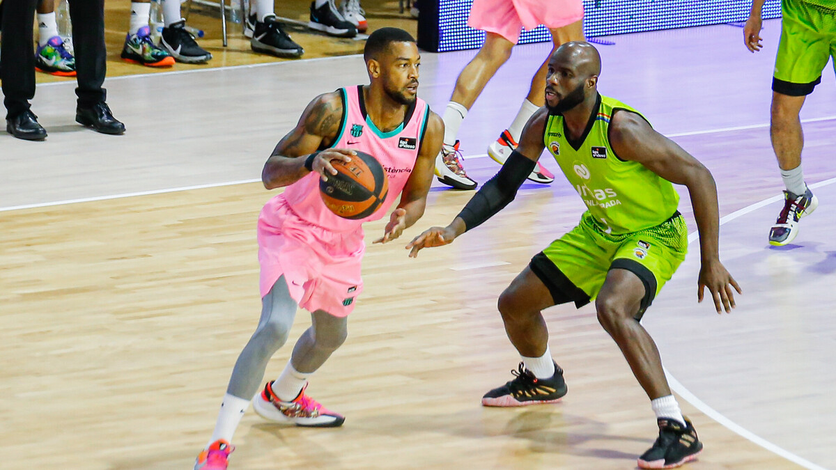 El Barça reacciona tras el descanso para iniciar 2021 en positivo (67-83)