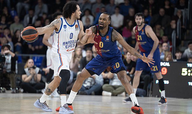 El Barcelona mantiene su buena onda ante el Efes, 90-80