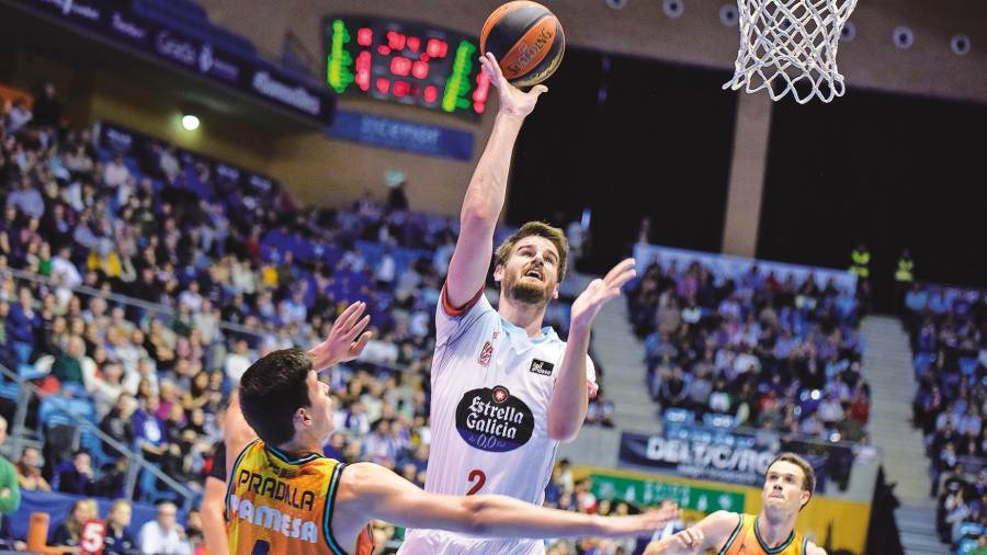Dragan Bender aclara su futuro inmediato con el Monbus Obradoiro