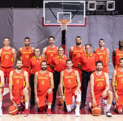 España-Japón, el primer paso