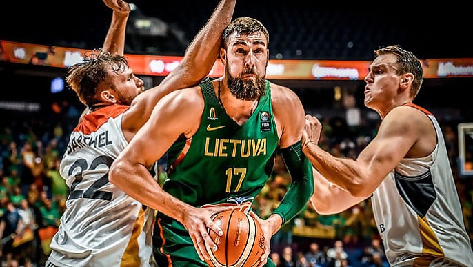 Valanciunas condena a Alemania (72-89)