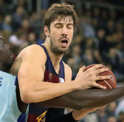 Partido serio, cómodo y balsámico del FC Barcelona que pasa por encima del Estudiantes (92-80)
