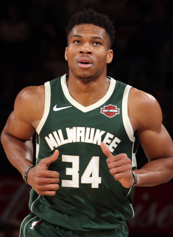Milwaukee Bucks ofrecerá el máximo contrato posible para renovar a Giannis Antetokounmpo
