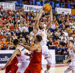 Valencia Basket abre la segunda vuelta recibiendo al Baxi Manresa en un choque a todo ritmo