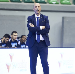Peñarroya: “Tantos partidos ante Lenovo Tenerife hablan de que estamos compitiendo con los mejores”