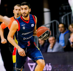 MoraBanc Andorra consigue su cuarta victoria seguida tras vencer al Divina Seguros (88-81)