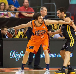 Victoria de prestigio del Valencia Basket  en Tenerife (67-70)