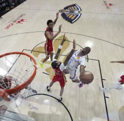 Los Thunder suman una nueva victoria ante los Pelicans, 106-85 [3-0]