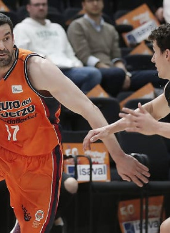Victoria del Valencia Basket en un partido duro para seguir en la parte alta (74-61)