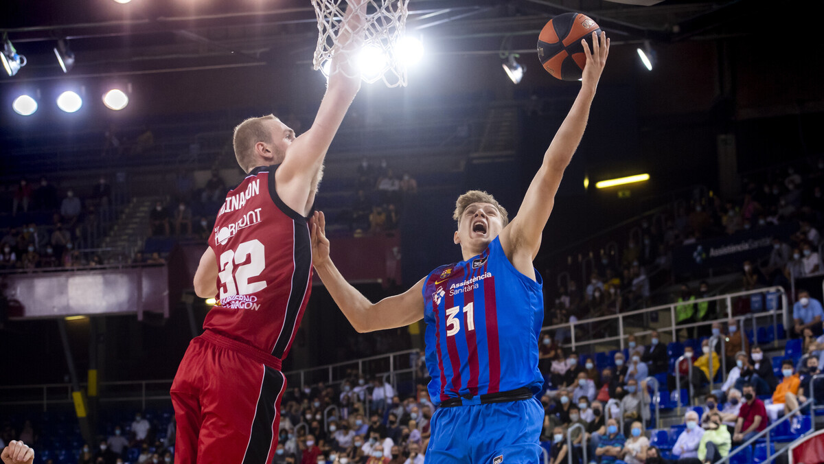 Homenaje azulgrana a Pau Gasol en su adiós a las canchas (76-63)
