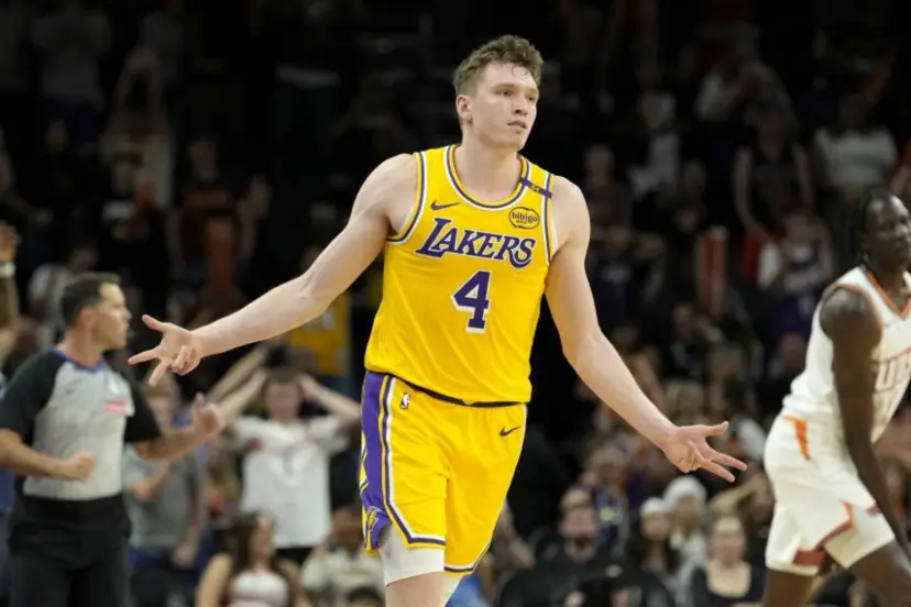 ¿Quién es Dalton Knecht?
