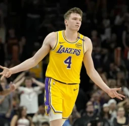 ¿Quién es Dalton Knecht?