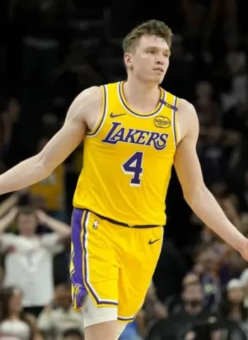 ¿Quién es Dalton Knecht?