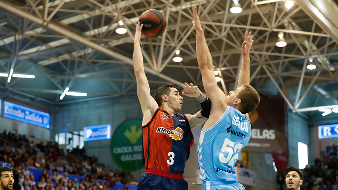 Arrollador final de KIROLBET Baskonia en Lugo (72-90)