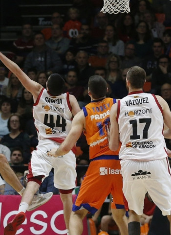 La Liga Endesa regresa a la Fonteta con la visita del Casademont Zaragoza