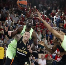 El AS Mónaco se lleva un cara o cruz que vale una final four, 85-84 [3-2]