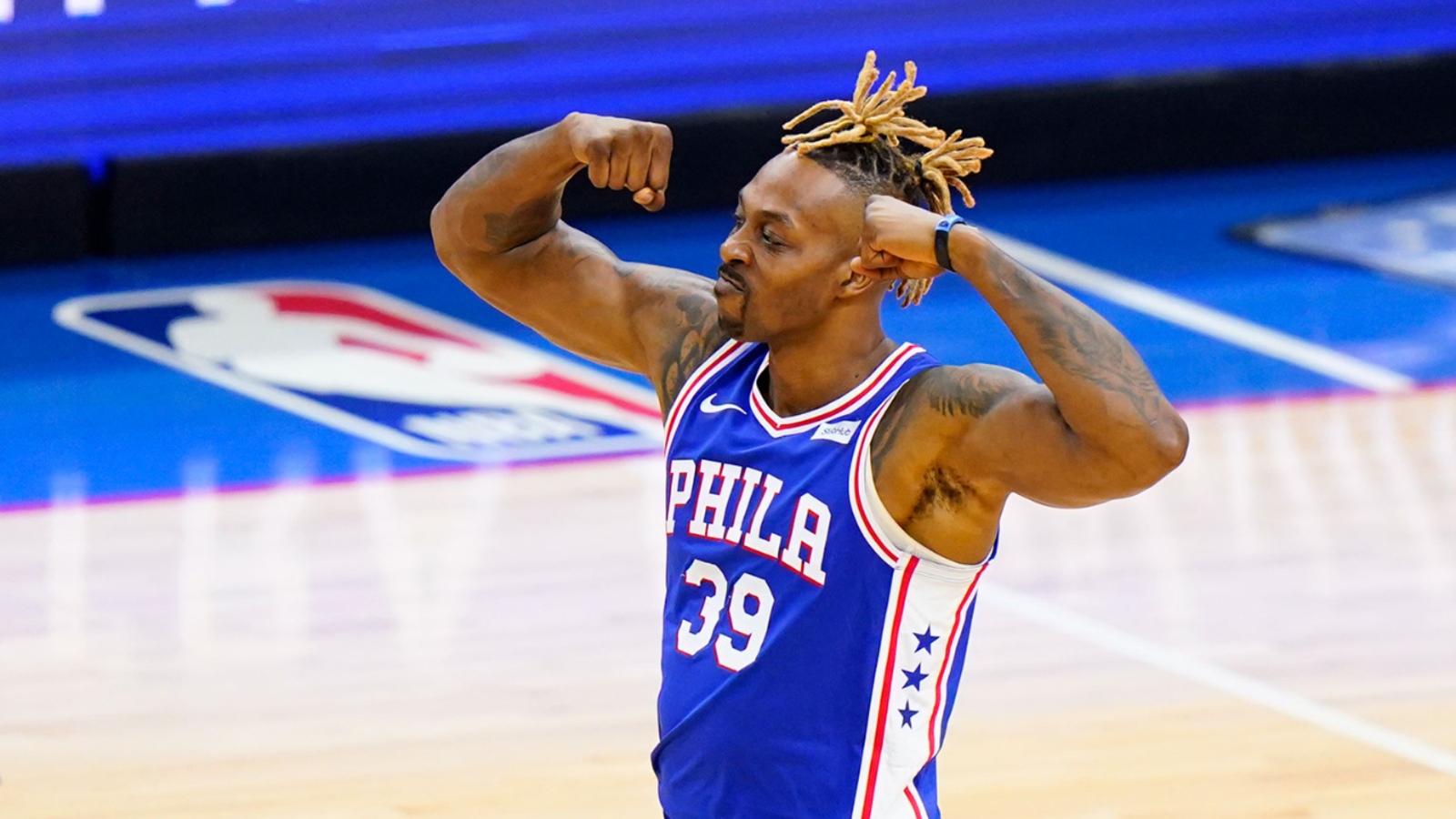 Los Lakers estudian la vuelta de Dwight Howard