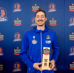 Aleix Font – Jugador Estrella Galicia de Octubre
