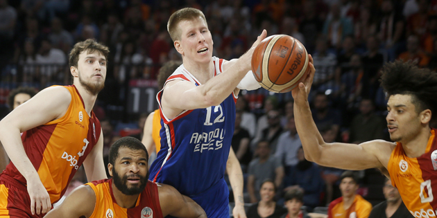 Anadolu Efes y Fenerbahce se vuelven a encontrar en la final de la liga turca