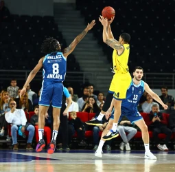 AJ Slaughter, a punto de ser el jugador más histórico de la Eurocup