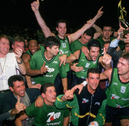 Ferrán Martínez: "De haber nacido diez años más tarde hubiera jugado en la NBA muchos años"