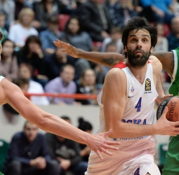 El CSKA Moscú insiste en el liderato en solitario (74-85)