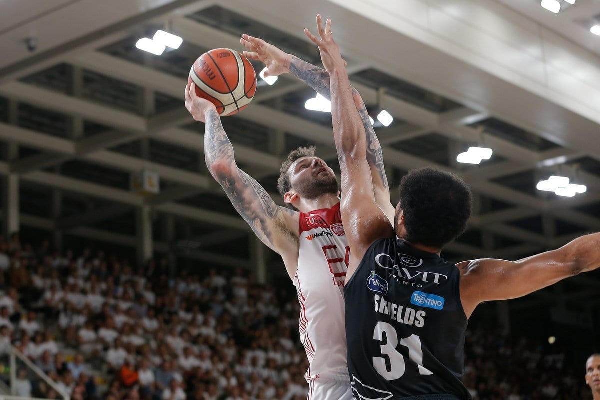 Shields lidera al Trento para empatar la serie (2-2)