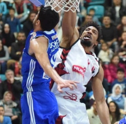 Khem Birch, objetivo del Olympiacos