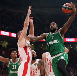 KC Rivers ficha por el Zenit St. Petersburg