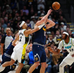 Los Nuggets se desmoronan finalmente ante los Pacers, 125-120