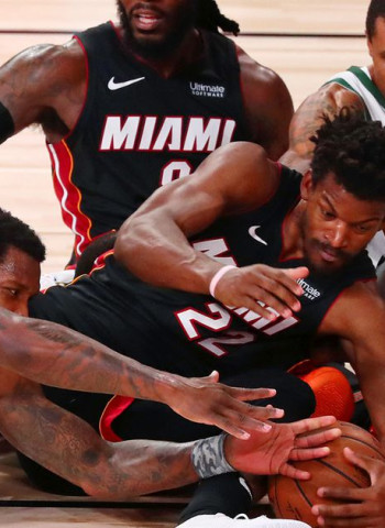 Los Bucks se apuntan la victoria de la honra en la prórroga (118-115) [1-3]