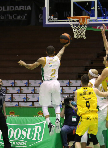El Lenovo Tenerife, sin piedad en Sevilla (82-93)