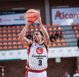 Gran remontada del Zaragoza para ganar al Valencia Basket, 89-86