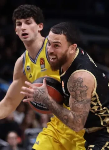 Mike James se reincorpora al Mónaco
