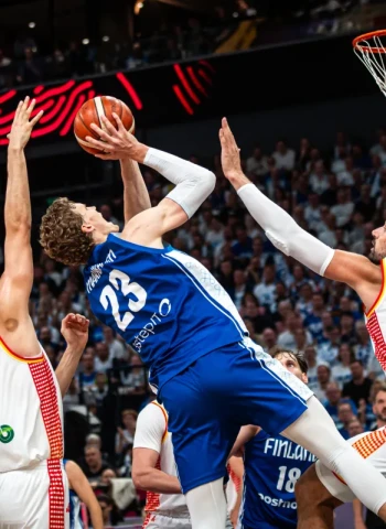 Finlandia avanza a octavos, 85-65