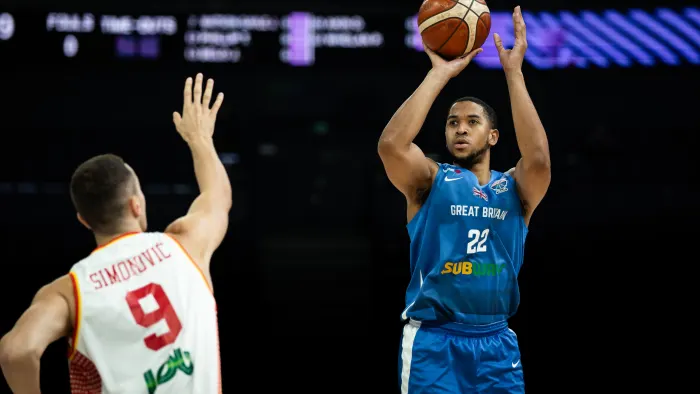 Gran Bretaña rompe una sequía histórica y elimina a Montenegro, 89-83