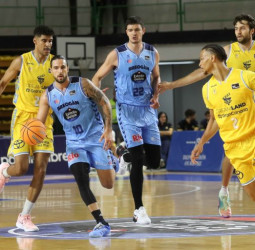 El Río Breogán roza la prórroga ante Gran Canaria en la As Burgas Basket Cup, 93-90