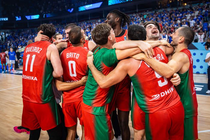 Portugal hace historia y alcanza la Fase Final del EuroBasket por primera vez, 68-65