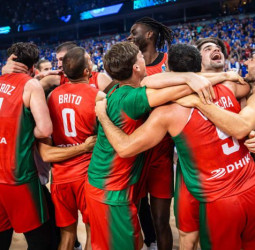 Portugal hace historia y alcanza la Fase Final del EuroBasket por primera vez, 68-65