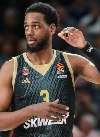 Anadolu Efes, cerca de un acuerdo con Jordan Loyd