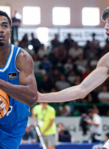 Scariolo debuta con un triunfo ante el Casademont Zaragoza (94-64)